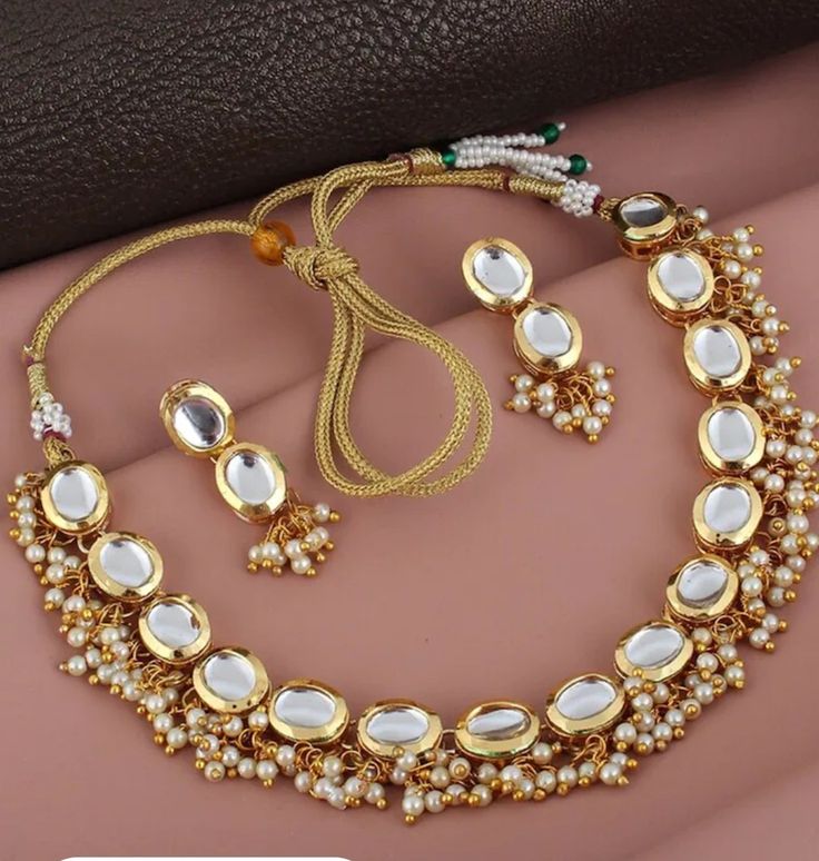 Single Line Oval Kundan Necklace set with small Moti