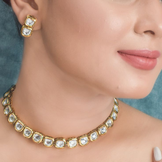 Single Line Square Kundan Necklace set