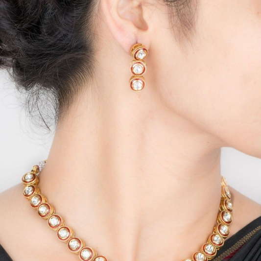 Single Line Circle Kundan Necklace Set Filled With Red Meena