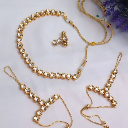 Single Line Circle Kundan Necklace Set with Bracelet