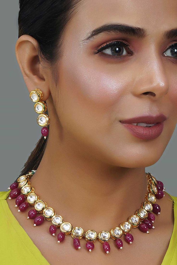Single Line Circle Kundan Necklace Set with Red Beads