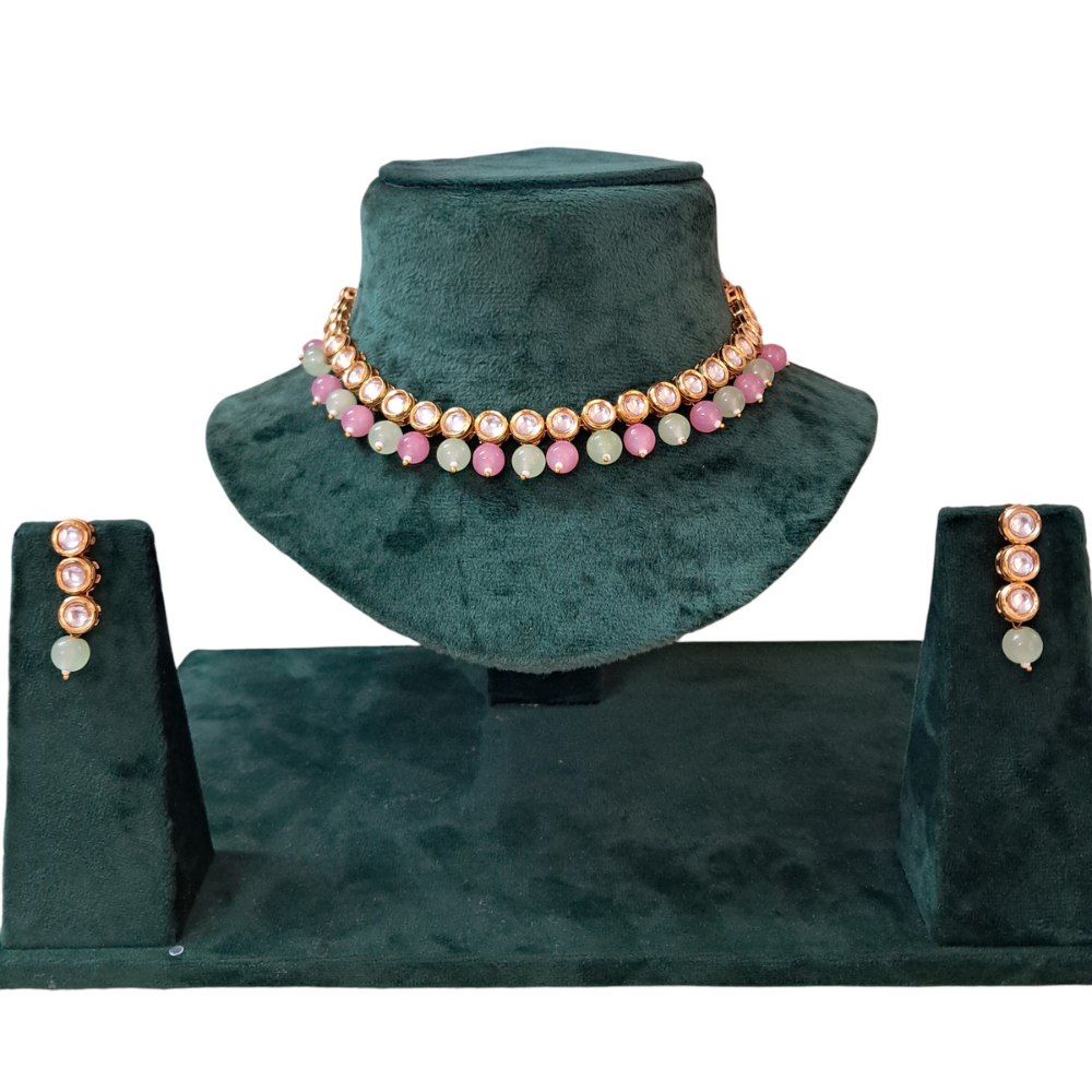 Single Line Circle Kundan Necklace Set With Pink & Green Beads