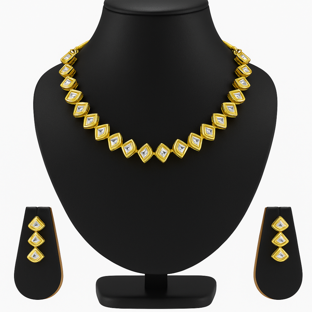 Single Line Small Triangle Kundan Necklace Set
