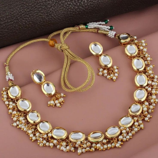 Single Line Oval Kundan Necklace set with small Moti