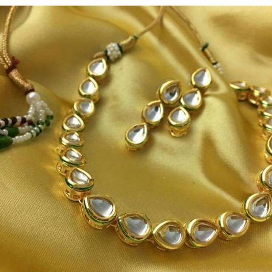 Single Line Drop Kundan Necklace Set